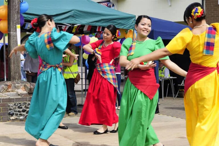 danza típica de Filipinas